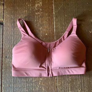Old Navy sports bra